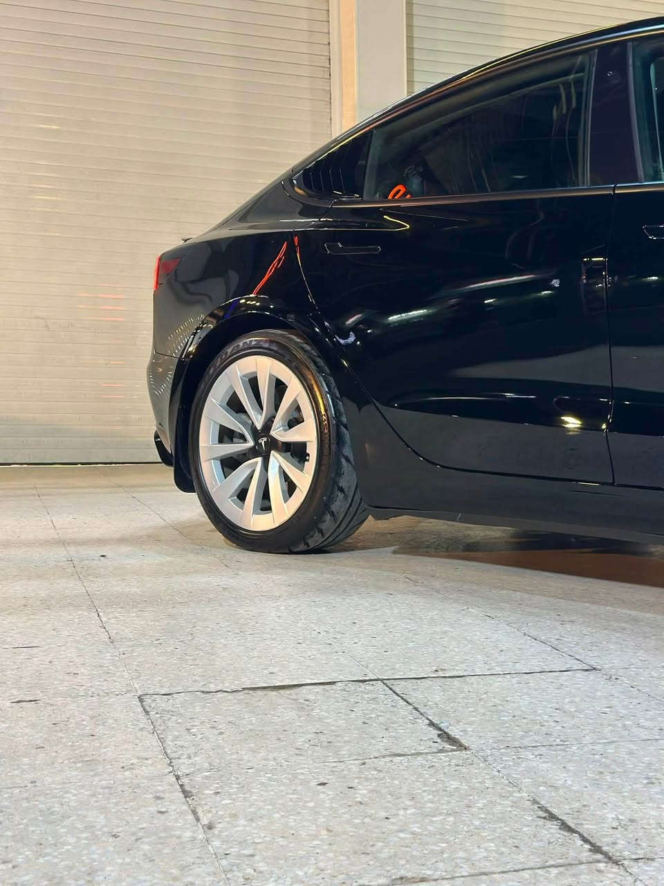 موديل ٢٠٢٣ • مودل ٣ • شاحن اصلي