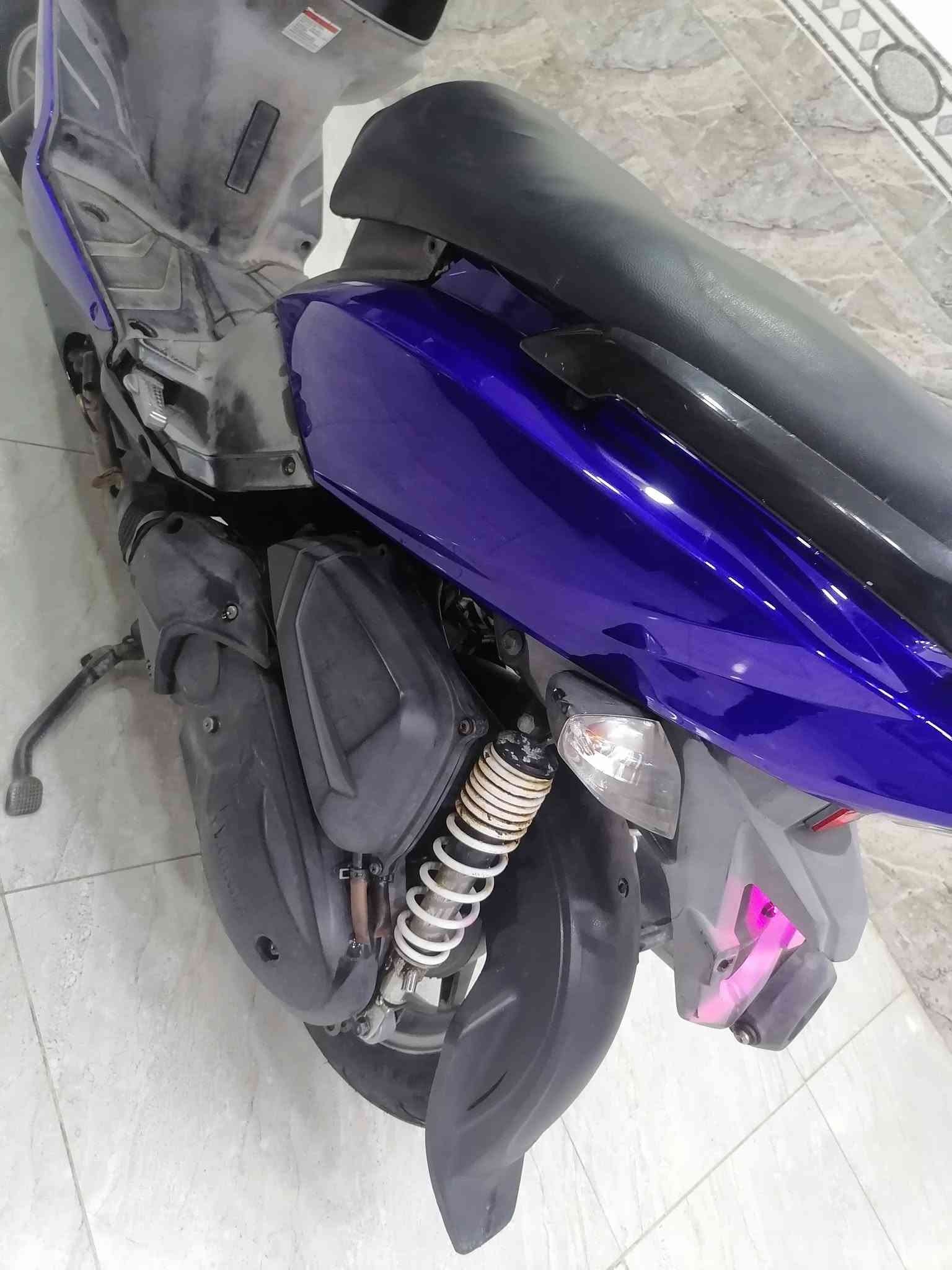 دراجه رمبه نوزل جديده صار سبوعين ماخذهه دراجه حاويه باله السعر 600 و بيهه مجال بسيط الشراي مكاني الصقلاويه امراوس هم يرهم حسب القناعه ***********
