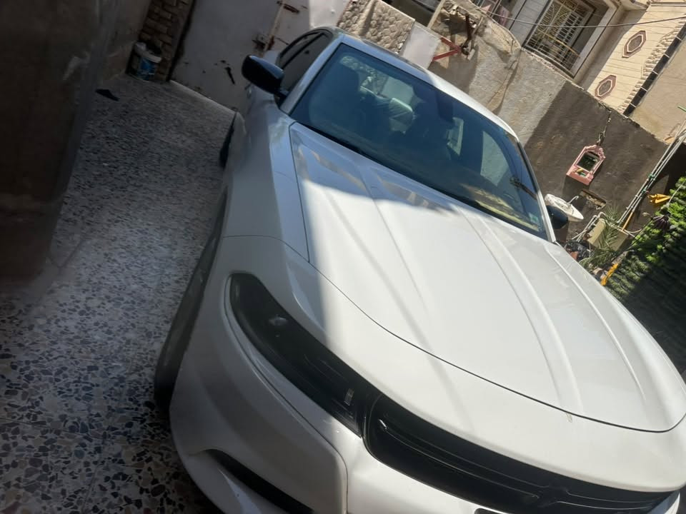 جارجر مديل 23. SxT.  رقم شمالي        كفاله عامه  بيهه بارد قليل. گد  اربع اصابع. رقم //***********
