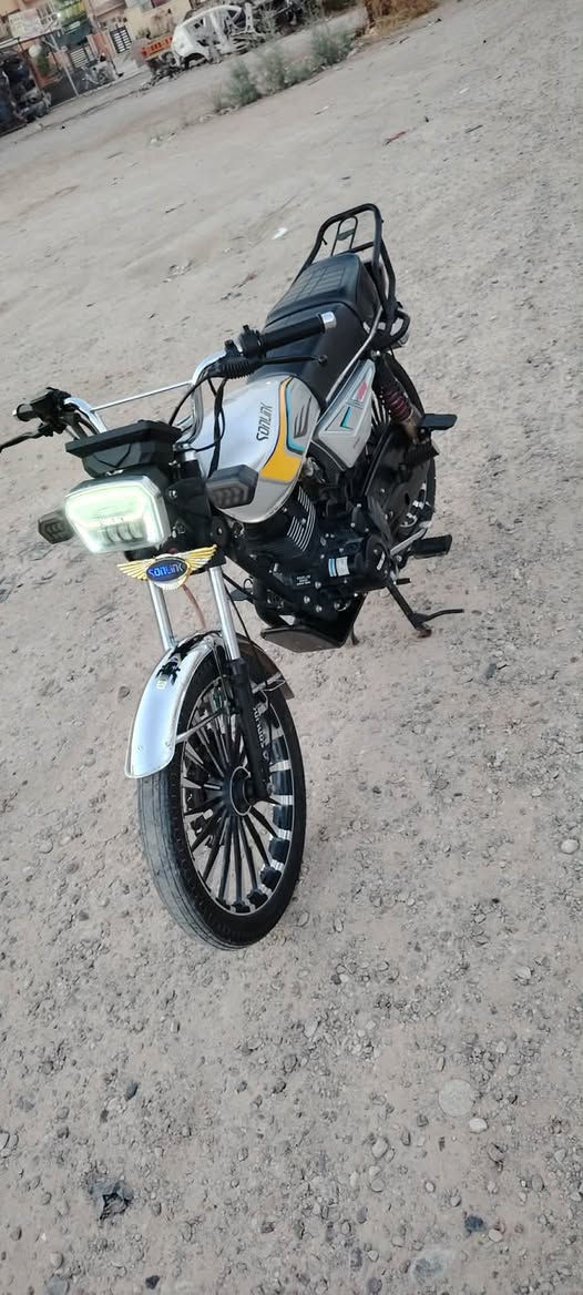دراجه معروضه البيع مكان ديالى الغالبيه سيف سعد ستفسار عل رتساب ***********
