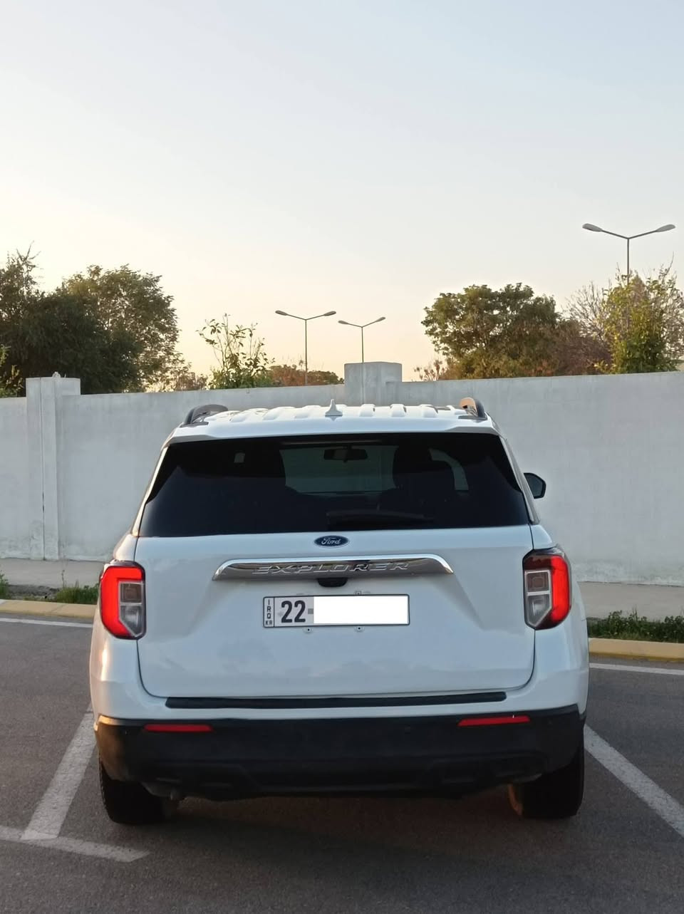Ford explorer 2020 XLT
کوردی/ العربیة

4 بستون، سعة 2.3 ليتر توربو، بقوة 300 حصان وعزم دوران 420 نيوتن متر 🔥🔥🔥

العربية/
 

مواصفات XLT ✅

كاميرا خلفية ✅

نظام دفع رباعي مستمر AWD ✅

شاشة عرض ✅

تشغيل بصمة ✅

رادار خلفي ✅

رادار المري (النقطة العمياء) ✅

تسخين المري الجانبية ✅

مرآة وسطية معتمة للضوء (تعتيم تلقائي) ✅

تثبيت سرعة ✅

تدفئة المقاعد الأمامية ✅

مقعد السائق كهربائي ✅

مقاعد VIP ✅

تدفئة المقود (الستيرنج) ✅

تدفئة المقاعد الخلفية ✅

بصمة دخول على الأبواب الأربعة ✅

أضواء أمامي LED ✅

أضواء تلقائية (أوتو) ✅

أضواء خلفية LED ✅

حساسات خلفية ✅

نظام الفرملة التلقائية للطوارئ (مانع تصادم) ✅

7 أنظمة قيادة (مودات) ✅

زر التراكشن (مانع الانزلاق) ✅

نظام التشغيل والإيقاف التلقائي (Auto Start) ✅

نظام التوقف التلقائي (Auto Hold) ✅

فرامل يد كهربائية (بصمة) ✅

مقعد الراكب كهربائي ✅

ماسحات مطر أوتوماتيكية (حساس المطر) ✅

كود فتح الأبواب ✅

أبل كاربلاي (Apple CarPlay) ✅

أندرويد أوتو (Android Auto) ✅

ماسحة خلفية أوتوماتيكية ✅

إضاءة داخلية ✅

ويل كور (جنوط) قياس 18 ✅

قير ماوس (فوليوم) ✅

تغيير المودات عن طريق الفوليوم ✅

7 مقاعد (7 نفرات) ✅

أضواء أوتوماتيكية تنخفض وترتفع تلقائياً ✅

قراءة درجة الحرارة الخارجية ✅

تكييف مركزي ✅

تكييف ثنائي المناطق (2 Zone) ✅
والعديد من المواصفات الأخرى .....

المسافة المقطوعة: 93 ألف كم
الصبغ: قطعتين صبغ (الباب الخلفي + الجاملغ الخلفي جهة السائق)

للتواصل والاستفسار:
*********** (واتساب)
                      

السعر: 210 ورقة (21,000$) مع مجال بسيط ✅

 ٤بستۆن (2.3) تۆربۆ (300) هۆرس پاوەر (420) نیوتنمەتر 🔥🔥🔥 

کوردی/

مواسەفاتی XLT ✅
١- کامێرای دواوە ✅
٢- دەبڵ ئەکسل ✅
٣- شاشە ✅
٤- بەسمە ✅ 
٥- ڕاداری دواوە ✅ 
٦- ڕاداری ئاوێنە ✅ 
٧- ئاوێنە هیتەر ✅
٨- ئاوێنە ڕادار ✅
٩- ئاوێنە ی دژە فول✅
١٠- تەحدید سورعە ✅
١١- کووشن گەرم ✅
١٢- کوشن کارەبا ✅
١٣- کوشن VIP ✅
٤- سوکان هیتەر ✅ 
١٤- کوشنی دواوەی هیتەر ✅
١٥- هەر چوار دەرگاکە بەسمە ✅
١٦- لایت لید ✅
١٧- لایت ئۆتۆ ✅
١٨- لایتی دواوەی لید ✅
١٩- حاسەی دواوە ✅ 
٢٠- فریاکەوتن لەکاتی بڕێک کردن ✅
٢١-  ٧ مۆدی لێخوڕین 
٢٢- دوگمەی تراکشن ✅
٢٣- ئۆتۆ ستارت ✅
٢٤- ئۆتۆ هۆڵد ✅
٢٥- برێکی بەسمە ✅ 
٢٦- کوشنی سەکن کارەبا ✅
٢٧- مەسیحە ئۆتۆ ✅ 
٢٨- کۆدی دەرگا ✅ 
٢٩- ئەپڵ کارپلەی ✅
٣٠- ئەندرۆید ئەوتۆ ✅
٣١- ئاوێنەی ناوەڕاست ، دژەفوول ✅
٣٢- ماسیحەی دواوە ئۆتۆ ✅ 
٣٣- ڕوناکەرەوەی ژوور ✅
٣٤- ویلی قیاسی ١٨ ✅
٣٥- گێڕ ڤۆلیۆم ✅
٣٦- گۆڕینی مۆدەکان بە ڤۆلیۆم ✅
٣٧- ٧ نەفەری ✅
٣٨- لایت ئۆتۆ خۆی بەرز و نزم دەکات ✅ 
٣٩- خوێندنەوەی پلەی گەرمی دەرەوە✅
٤٠- تەبرید مەرکەزی ✅
٤١- تەبریدی ٢ زۆن ✅
٤٢- ئاوێنە هیتەر ✅ 
زۆر مواسەفاتی تر .....

٩٣ هەزار ڕۆشتووە , ٢ پارچەی بۆیاخە دەرگای دواوەی + چەمەلەغی دواوە لای سایەق 
ژمارەی پەیوەندی 
***********+وەتس ئەپ 
                                   ***********

نرخی ٢١٠گەڵا و مەجال✅
