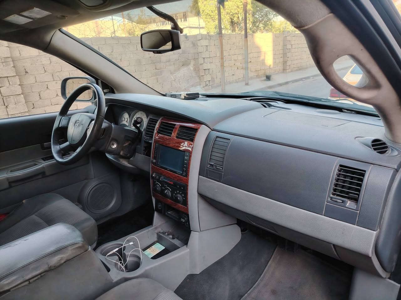 دورنكو ٢٠٠٩ للبيع ٧ راكب ٣ قطع تبريد كلشي شغال بيه بغداد العطيفية السعر ٧٩ ورقة وبيه مجال للشراي
***********
علي
