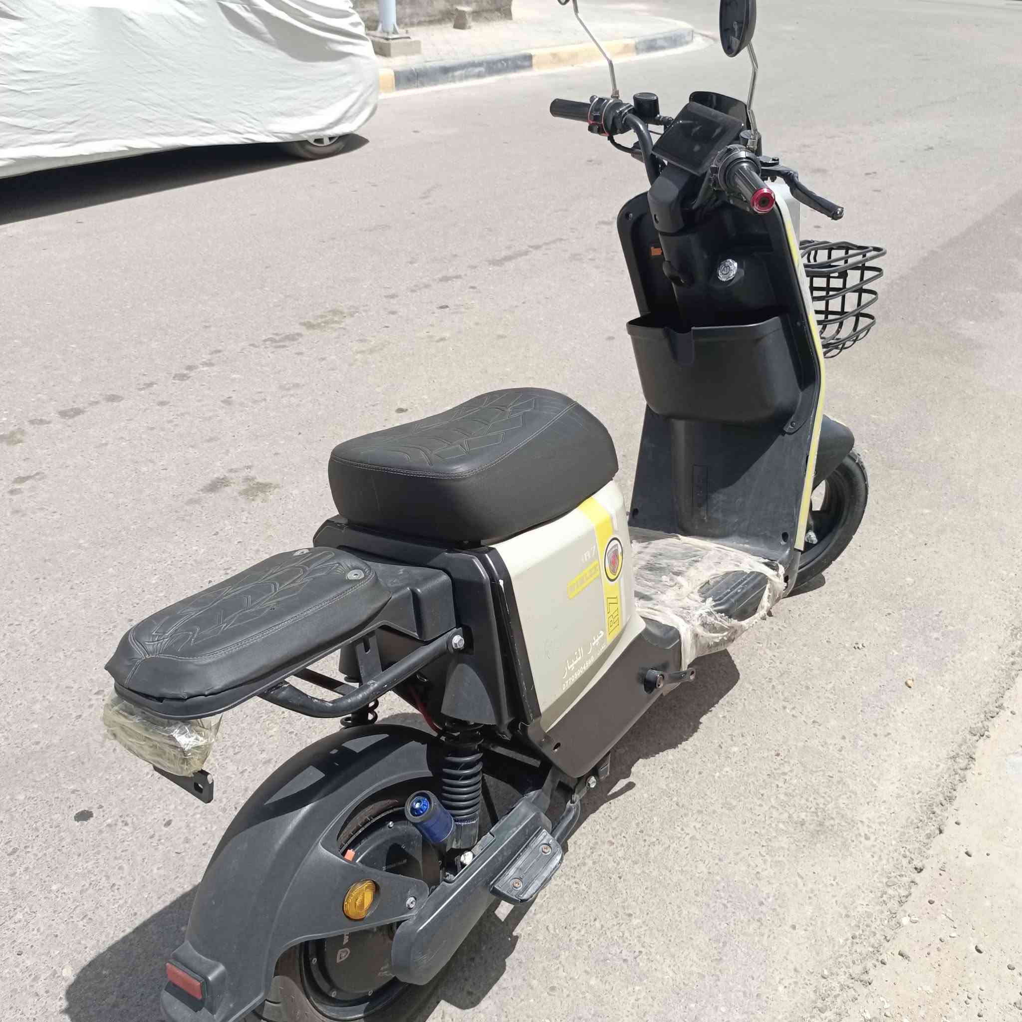 دراجه R7

مديل 2024 

((بطاريات منفوخه)) 

تمشي وشحنه مضبوط 

من كلشي كامله مابيه اي نقص 

سعر(275) 

العنوان البصرة الزبير حي الخطوة 

رقم /***********
