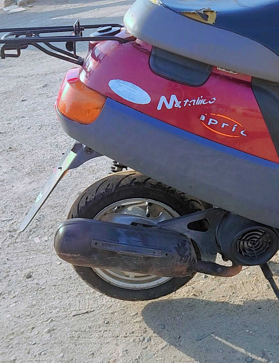 دراجه بترا للبيع 🛵
النوع / فحل خطين
 قفل اكسن ✅️
دراجه حاويه جديده ♻️
 جاهزه اي نقص مابيها 
شلعه قويه 🚀
مرايات الشركه موجوده بالجنطه
محرك برغي ما مفتوح شرط الفحص ⛔️
تواير الشركه نفسها 🛞
 كهربائيات اشاير لايت كله شغال
لايت بومه قوي ✅️
السعر/700 
الدراجه ماخذها ب900 الله يشهد من حاويه جديده كلش ⏳️ والمكاتبه موجوده 
 ناصريه مركز /***********

