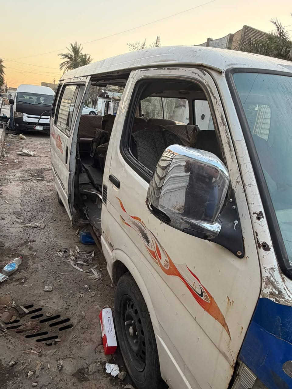 سلام عليكم كيه فتون باو طويله سياريه رقم احمر عليه غرامات ماعرف شكد سياريه متروكه بس تشتغيل كفلك مكينه وكير وكسل جديد الله شاهد تريد تحويل تريد هيج بكيفك بكاني بغداد حي ور سعر 17 وبيه مجال ***********
