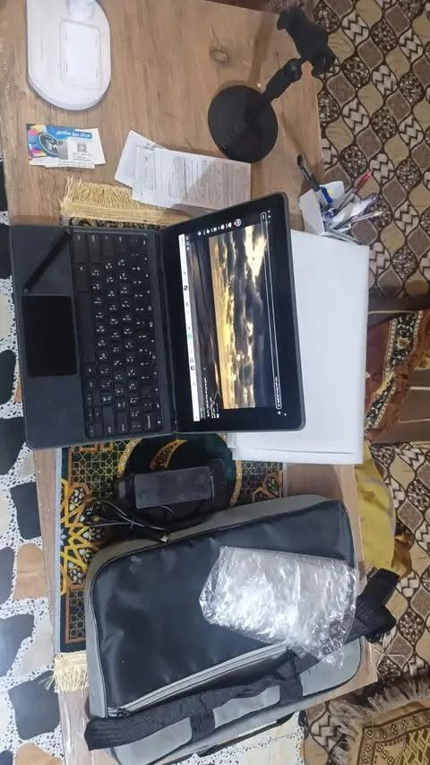 للبيع: لابتوب Lenovo 300e– عملي ومقاوم للأعمال اليومية
إذا كنت تدور على لابتوب متين، عملي، وشاشته واسعة ومريحة للعين، فهذا الجهاز خيار ممتاز يجمع بين الأداء والتكلفة الاقتصادية!

​⚙️ المواصفات الفنية:

​الماركة والموديل: لينفو

​المعالج: Intel Core i5 (الجيل الرابع - فئة U الموفرة للطاقة)

​الذاكرة العشوائية (RAM): 8 جيجابايت DDR3 (ممتازة لتعدد المهام)

​مساحة التخزالمهام 32جيجابايت HDD

​الشاشة: 12.5 بوصة بدقة عالية FHD (1920 x 1080)

​كرت الشاشة: Intel HD Graphics 2g sheard

​نظام التشغيل: ويندوز ايندرويد

​اللون: أسود كلاسيكي

​🎯 مجالات الاستخدام والاستفادة من الجهاز:

​الدراسة والتعليم الجامعي

​الأعمال المكتبية والإدارية

​البرمجة والتطوير الأساسي

​التصميم والرسم الهندسي البسيط (2D)

​الاستخدام الشخصي والترفيه

الملحقات: ماوس + جنطة + شاحنه 

نظيف 90٪
كل الغراض اصلية اجتي ويه اللابتوب

السعر 95الف
مكان الفلوجه قرب جامع التقوى.. 💎

للتواصل معى
