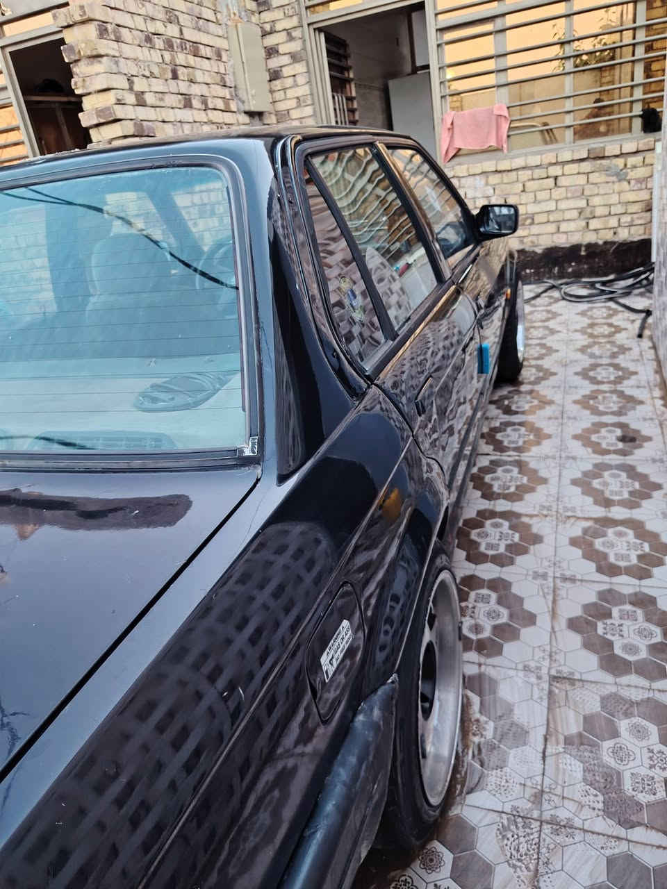 مستعجل مستعجل ع بيعه بسسب الضروف اسلام عليكم سياره BMW زعره 320 موديل 1989 سياره مال جناي متعوب عليه كلش مكينه كير اتو حاويه بجيس  ونجي حديث كربلائي ناصي (6) بستم شلعه وشرط معدلك 180 تحويره مضبوطه  100/100 ويل رياضي YZG  تخم تاير جديد حداديه جديدة  دوشمه وفراش جديد باتري جديد بك لايت الحديث لاصلي كهربائيات كله شغاله مصبوغه جماليه جاهزه لاخر حبايه وبعافيه عله الياخذه رقم بغداد دولي بسمي تحويل ثاني يوم السعر((27)) مجال بصيط مكاني بابل الحمزه الغربي لاستفسار *********** بي وتساب وتدللون
