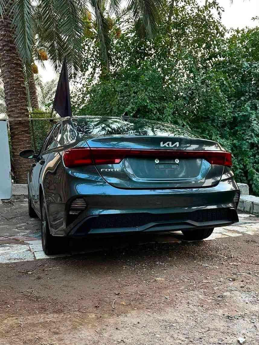 السلام عليكم فورتي 2024 
وارد امريكي دخول جديد بدون رقم 
الحادث امامي 
للستفسار اكثر 
هــ***********
