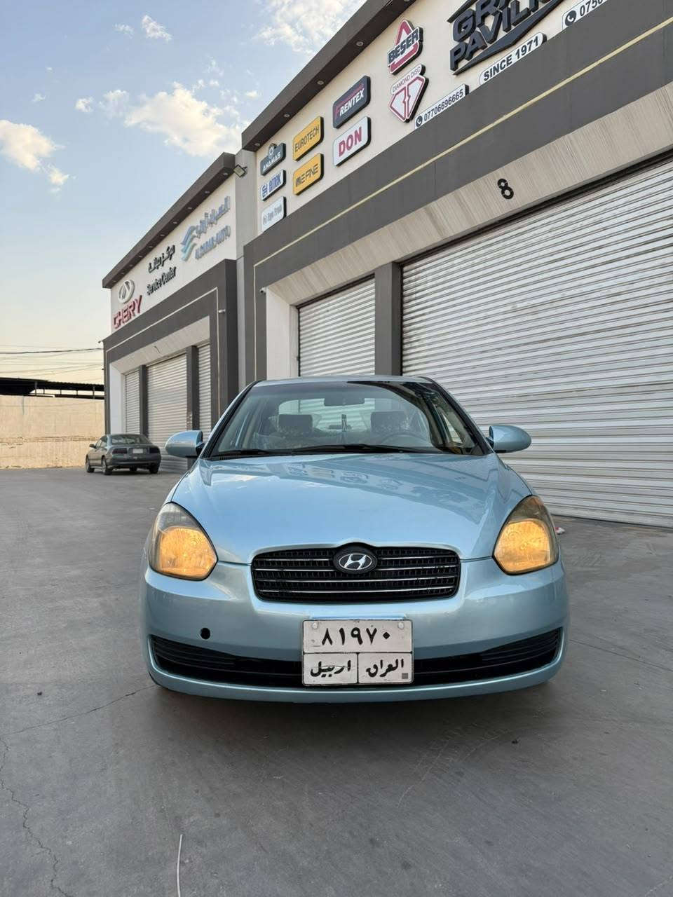 للبيع او مراوس 
سعر 79$ 
هيونداي اكسنت موديل 2008 وارد خليجي 
محرك 4 سلندر حجم 16 دوش المرغوب 
كير أوتوماتيك شرط المحرك والكير 
رقم اربيل ألماني سنويا منتهيه بأسمي شرط التحويل 
كاربون بانزين بيها ⛽ ⛽ 
🚫 قطعتين صبغ بوند وجاملغ خلفي بدون دواخل بشرط 
مواصفات فول عدا السلايت 
جامات كهرب 
كير أوتوماتيك 
سنتر لوك شغال 
ويل عادي طخم تاير جديد صدر امامي خلفي جاهز 
سياره جديده وجاهزة من كلشي شرط دينار ما تصرف عليها 
موصل الايسر 
***********
***********
ملاحظة الرقم الاسيا بيه واتساب 🟩
