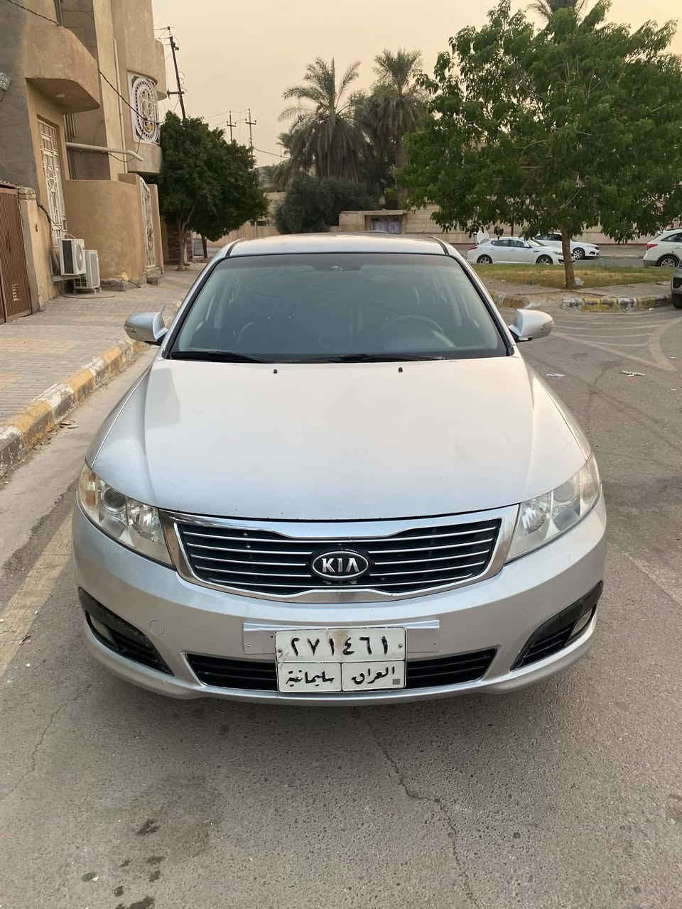 السيارة مكفولة من الصبغ والتبديل والجراد والسونار موجود بالمنشور
ادامه كامله مسويلها بدون نقص جاهزه من كلشي 

السعر ٩٦ وبيها مجال بسيط
 مكاني واسط نعمانية 
***********
