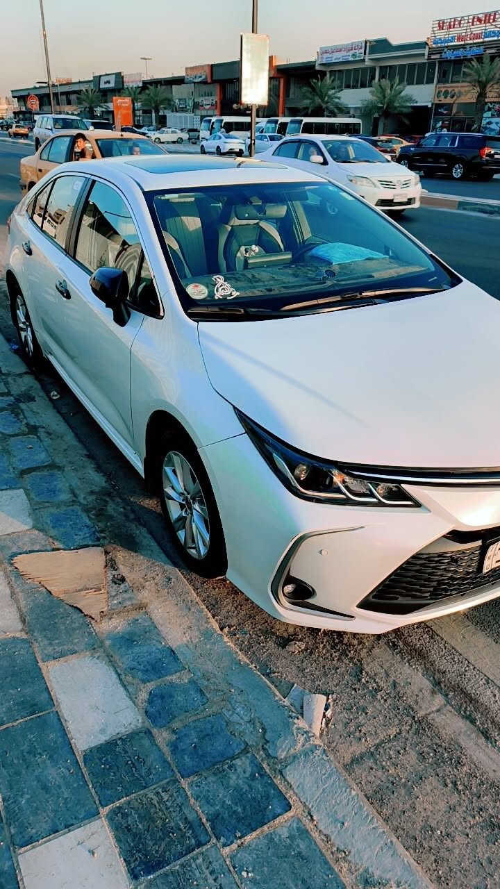 السلام عليكم اخوان كرولا ٢٠٢٣ سياره جديده جدا بيها هذني ال بصور او بخشم البنيد بارد كلش خفيف اقل الاصبع سياره باسمي رقمها بغداد ماشيه ٦٠ كيلومتر مستعجل عالبيع ب ١٦٥ للاستفسار ***********
