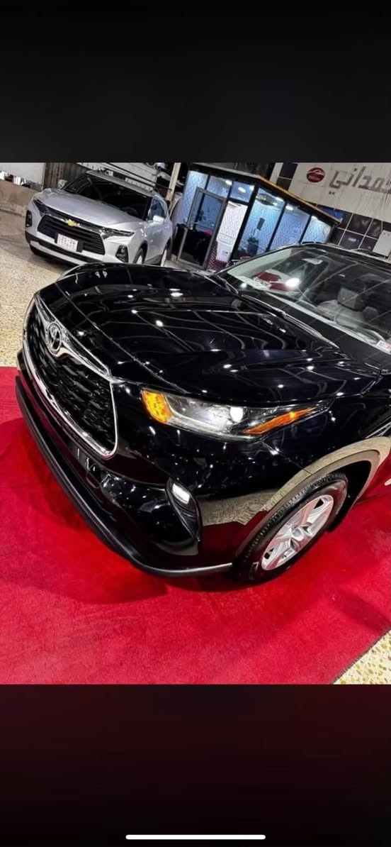 🟢Toyota Highlander 2023 LE🟢

🟢Toyota Highlander 2023 LE🟢

حجم المحرك 4 سلندر (2.5L) توربو 

رقم اربيل ،اللون اسود شذري

السعر 275

🔴عدد المقاعد 7 راكب 

عداد المسافة44

🔴المواصفات :

دفع رباعي AWD

بصمة تشغيل

بصمة ابواب

صندوق شفط كهربائي

رادار امامي (تحديد مسار)

رادار جانبي (نقاط عمياء)

رادار خلفي (التحذير من الاصطدام)

كشنات جلد+تحكم كهربائي السائق

تحكم وضعيات القيادة sport

.normal..eco..snow

اوتو هولد Auto Hold

هاند بريك بصمة

مانع انزلاق+ABS

اوتو ستارت Auto Start

اوتو ستوب Auto Stop 

تبريد مركزي

شاشة كبيرة لمس+ كاميرا

منافذ USB+AUX

تحكمات استيرن.                              ‭***********‬

مثبت سرعة cruise
