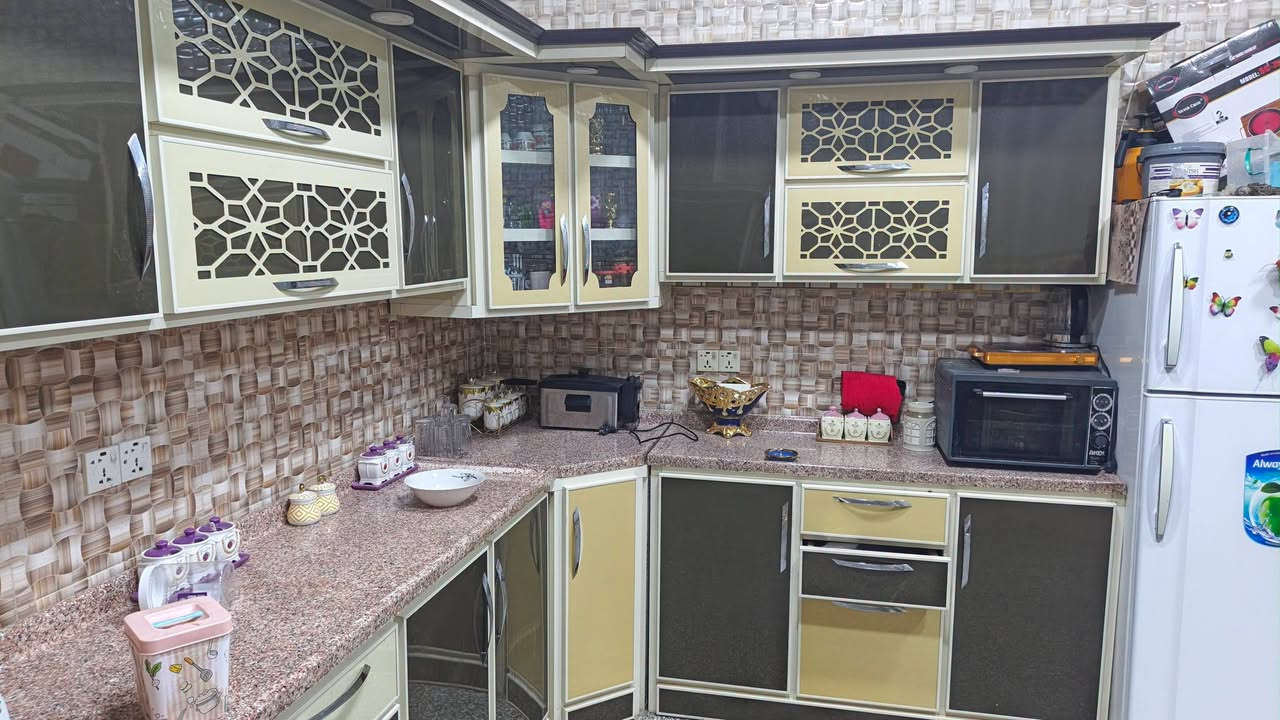 الكترونيات متفرقة • نص بالصور • للبيع