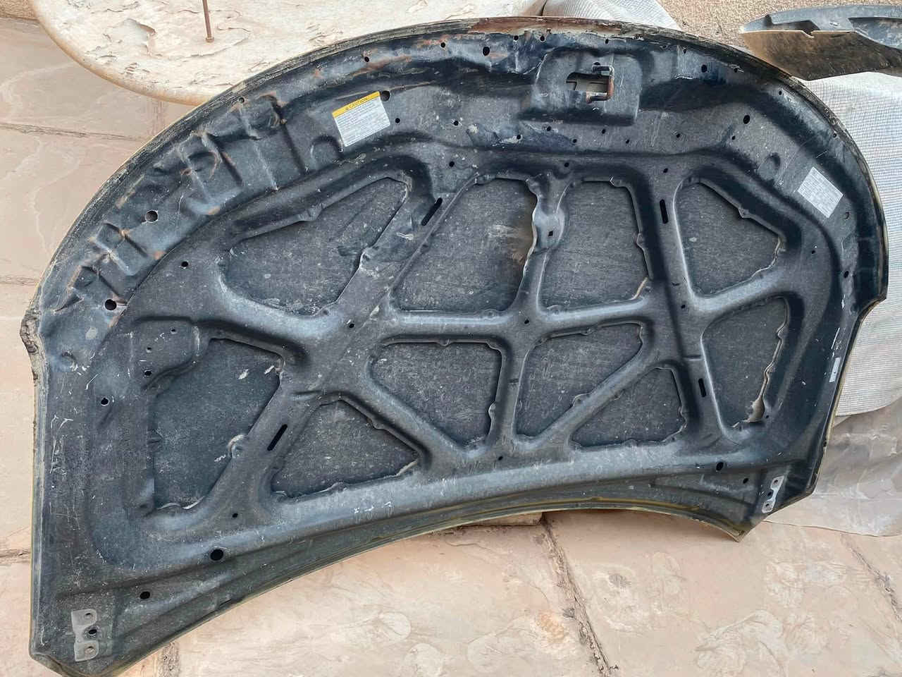 غراض فورتي من 9 لل13 
قيم واخذ 
1_المسجل بي عطل بالدكمة الي تشغل والثاني بس الوجه
2_كفر مسجل جديد سعره 15 الف
3_ بنيد مال كصه قيم واخذه بس يرادله سمكرة وصبغ 
4_ حاضنه بلادي بس الدبه مشكوكة والبنكة تشتغل هواها كلش قوي سعرها 25 الف 
5_ دكت التبريد بس الي تصعد فوك مكسورة قيم واخذها 
6_ هورن بلادي مال فورتي قيم واخذه
7_ كوع قيم واخذه 
8_ سبير طوارئ جديد سعره 35 الف 
9_ شريط ستيرن قيم واخذه 
الي يفيدكم وتريدوا ادخلي خاص او اتصل على رقمي 
*********** 
مكاني بغداد جديدة
