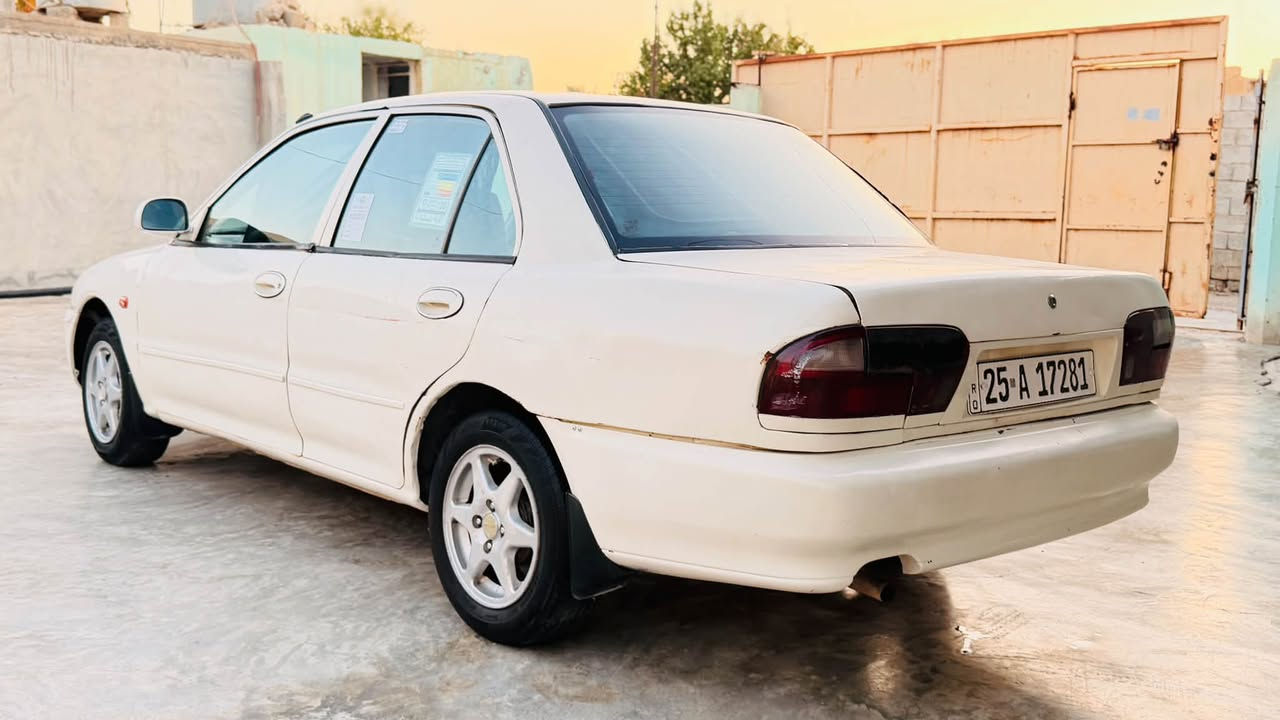 السلام عليكم
براتون 2004 گير اوتماتيك 

رقم كركوك دولي سنويه لل2031 هزه جديده تحويل 

محرك گير شرط 

تبريد ثلج 🧊 تخم تاير كهربائيات كلها شغاله 

ترهم مقدمه وبشهر مع الضمانات 

العنوان الشرقاط اسديره 
***********
***********
