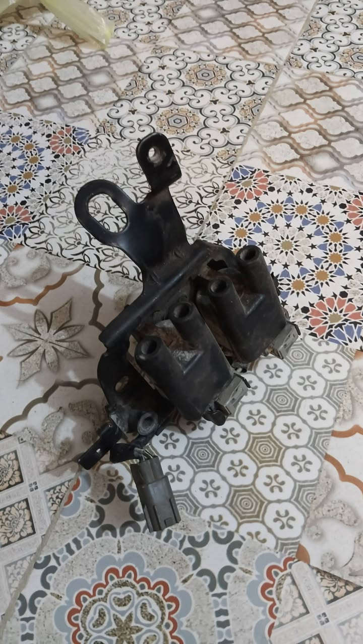 السلام عليكم غراض سبكترا لليفيده احد شروط لبيع شغالات وع فحص شرط
الغراض المتوفره 
١_ حساس كرنك 
٢_ مرايه جه سايق 
٣_ قزان مال راديتر 
٤_ حساس لايسي 
٥_ مجول ٤ خط 
٦_ قاعده دبل عدد ٢
٧_ بور ستيرن 
٨_ عنبار بريك ٤ خط
***********
