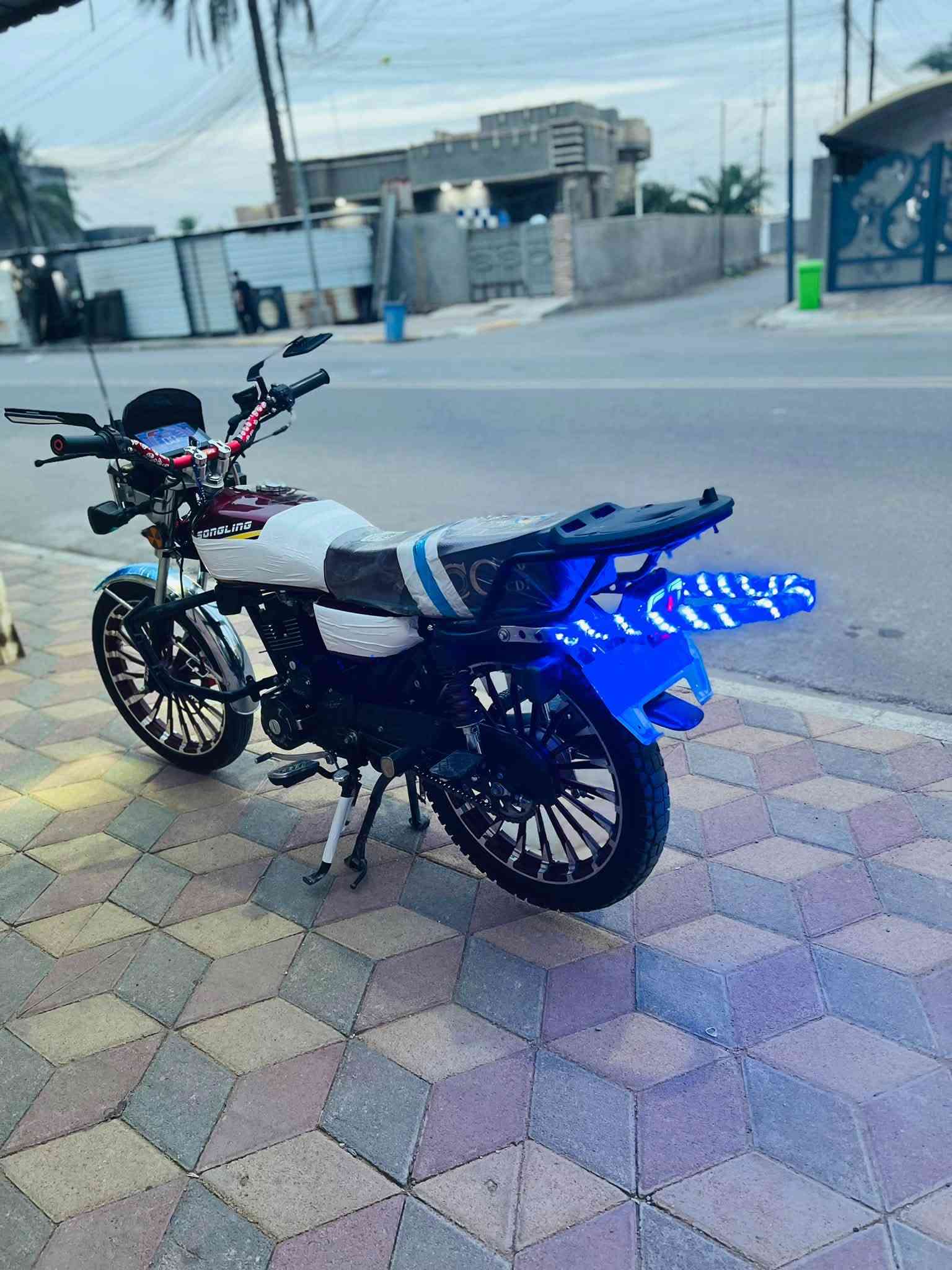 إيراني سونك • ٢٠٢٦ • ٢٠٠