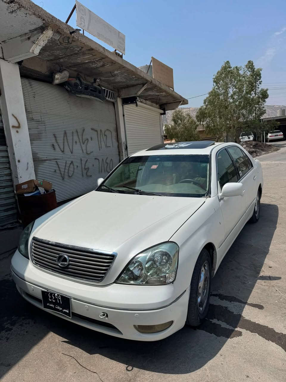 38$
لێکسز 2005
بەس موس سوکان بیلادە محەوەر نیە 
قەپات موسفات 
جلدو سلایدو ئاوێنە شەفت ناوچەی کوێر 
گێڕو مەکینەو تەبرید بەشەرت
تەقەو رەقەی نیە دەعمو لێدراوی نیە 
سەیارەکە کامل جایزە و دینار مەسروفی نیە 
شوێن دەربەندیخان 
مشتەریت تەلەفون بکە نامە مەنێرە
***********
*********** viber whatsapp
