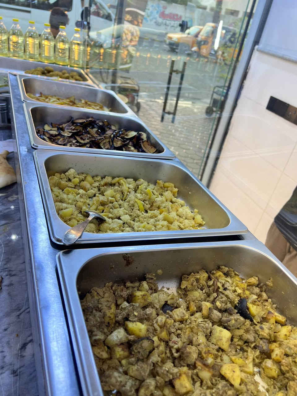 🥙 فلافل الساعة 🥙🕐
من أول لقمة… راح تعرف الفرق! 🤤🔥

🥙 فلافل مقرمشة وذهبية
🌿 مكونات طازجة
🥗 إضافات ونكهات على ذوقك
🔥 تحضير يومي وطعم أصيل
❤️ جودة نهتم بيها بكل لقمة

جوعان؟ 😋
لا تحتار… دگّت الساعة! 🕐

اطلب وجبتك وخلي يومك ألذ ❤️‍🔥

📍 مقابيل مدرسه البشير

‭***********‬

فلافل الساعة | وقت الطعم الأصيل 🥙🕐

#فلافل_الساعة #فلافل #مطاعم #أكل_عراقي #بغداد #أكل_لذيذ
