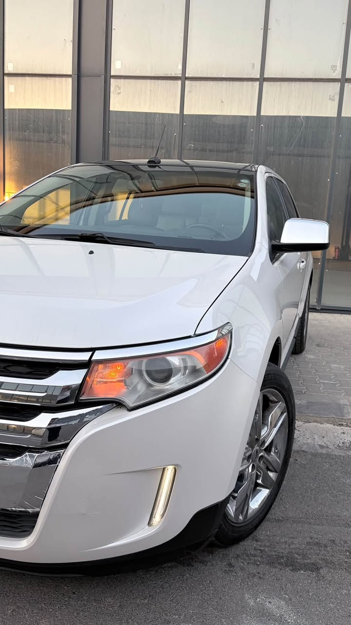 Ford edge 2013 niva 

بسم الله الرحمن الرحيم

🚘 فورد إيدج 2013 Limited – نيفـا ليميتد ✅✅

🔹 شركة نيفـا – خليجي سنوي
🔹 السنوية جديدة لغاية 2031
🔹 الإجازة جديدة لغاية 10/9/2027
🔹 الرقم جديد
🔹 التحويل والغرامات على المشتري حسب الشرط

✨ المواصفات:

* بصمة عدد 2
* داخلية 7 ألوان
* حساسات
* دبل أكسل
* سقف بانوراما
* شاشة كبيرة
* مقاعد كهربائية
* مقاعد تدفئة
* صندوق جك
* تبريد ولمس
* Bluetooth و Memory / Flash
* كاميرا خلفية
* سماعات SONY
* 3 شاشات
* جام أوتو
* مرايا كهربائية
* دبل جير
* ويل 20 كروم، بلادي مركب عليها

🔥 السيارة نظيفة جداً، بدون صبغ، نيفا
📍 ماشية 152,000 كم
تغيير مضخة الماء 

💰 السعر: 129$  
***********

بسم الله الرحمان الرحي

‏‎فۆڕد ئێدج 2013 Limitedنيڤا لیمیتید-✅✅
‏‎شەریکەی نیفا خلیجی سەنەوی تازە تا ٢٠٣١ ژینگە و بەڕادی تازەیە تا ١٠-٩-٢٠٢٧رەقەمی تازە
تەحویل وغرامه به شه رت.
  
‏‎بصمه
٢ بصمە
‏‎ناو حەوت ڕەنگ
‏‎حساس
‏‎دبل ئاكسل
‏‎سقف بانوراما
‏‎شاشه گەورە
‏‎كشن کارەبا
‏‎
‏‎كشن خزن
‏‎صندوق جەگ
‏‎تەبرید لەمس
‏‎بلوتوث وميموري فلاش  
‏‎كاميرا 
‏‎سماعە SONY
‏‎٣ شاشە
‏‎:جام ئۆتۆ
‏‎ 
‏‎ ئاوێنەهیتەر 
‏‎دەبڵ گێڕ
‏‎ویلەی ٢٠ کرۆمی بیلادی لەسەرە

سەیارەکە زۆر پاکە بێ بۆیاخە نیڤایە ١٥٢.٠٠٠ کم ڕۆشووە 
واتەر پەمپی گۆڕاوە
گێڕ و مەکینە بە شەرت 
نرخی 129$
***********
