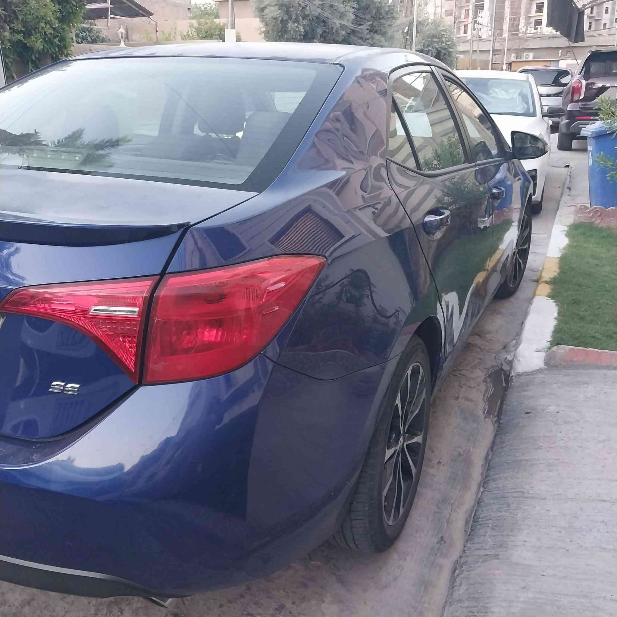 السلام عليكم كورلا  امريكي2017 فئة se للبيع داخل جلد شفتات استيرن وباقي المواصفات معروفة السعر 125$  بغداد باسمي تحويل ثاني يوم الحادث مرفق مع الصور  الاتصال 
*********** بي واتساب مكانها بغداد الكرخ
