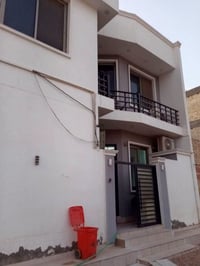 الجزائر شارع المطاعم • ١٠٠م • بيت حديث