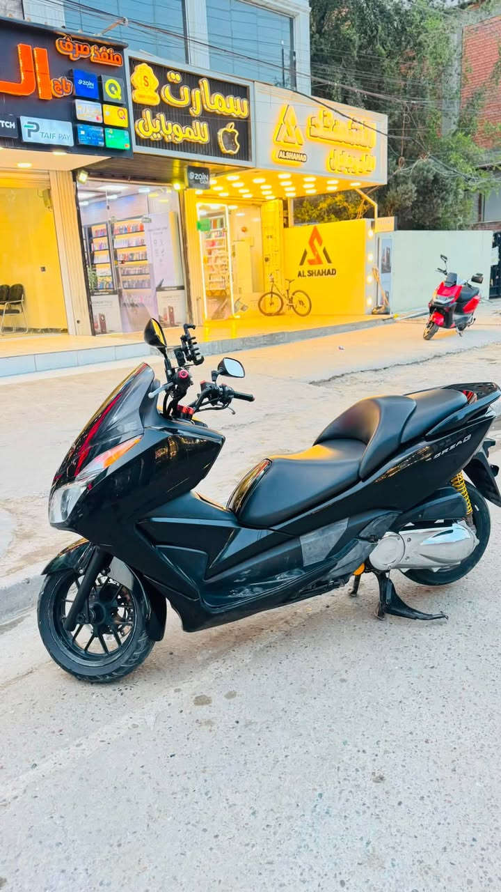 فورزة 0:12 للبيع دراجة خير من الله
ما ناقصها شي السعر مليون و500 وبيها مجال قليل 
***********

