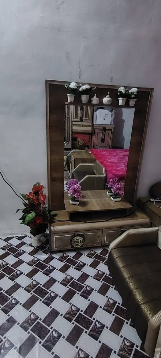 💰 السعر: /مليونين
🏡 الغرض: /غرفه تركي فخمه 
📍 العنوان: /ســــماوه ال عبس
📲 واتساب: ***********
━━━━━━━━━━━━
🤍 أسعار ترضيكم... وثقتكم تكفيني.
📎 شارك الإعلان، يمكن تكون سبب برزقي.
⏳ لا تتأخر... يمكن ينباع اليوم!
🙏 وإذا تم الشراء، أمانة بلغني.
