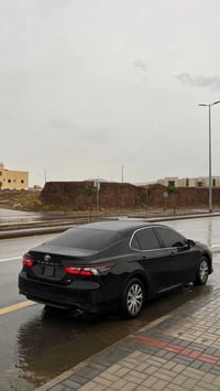 نقل طلاب • ملتزم بالمواعيد • سيارة مريحة
