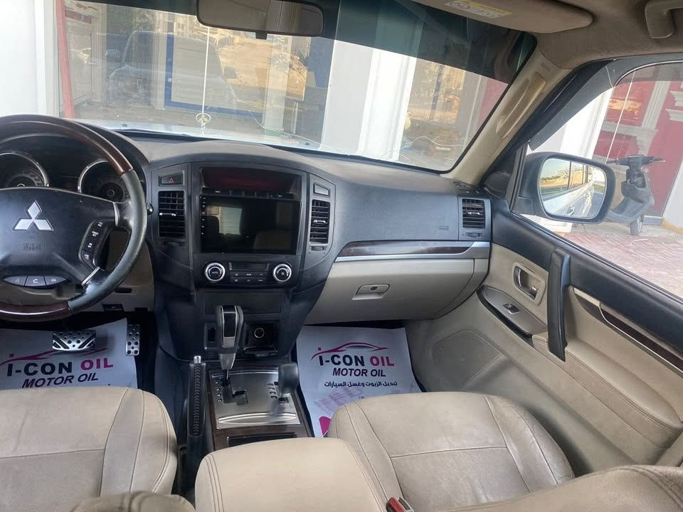 باجيرو 14  ادوات ادوات كفالة عامه كص وصبغ وتبديل سياره جديده تبريد حداديه كير مكينه ماناقصه شي ***********
السعر 70 وبيه مجال وبلخدمه
