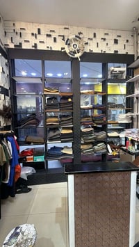 بوفيه حديد • عرض ٢٫٧٥سم • طول ٢٫٩٠سم