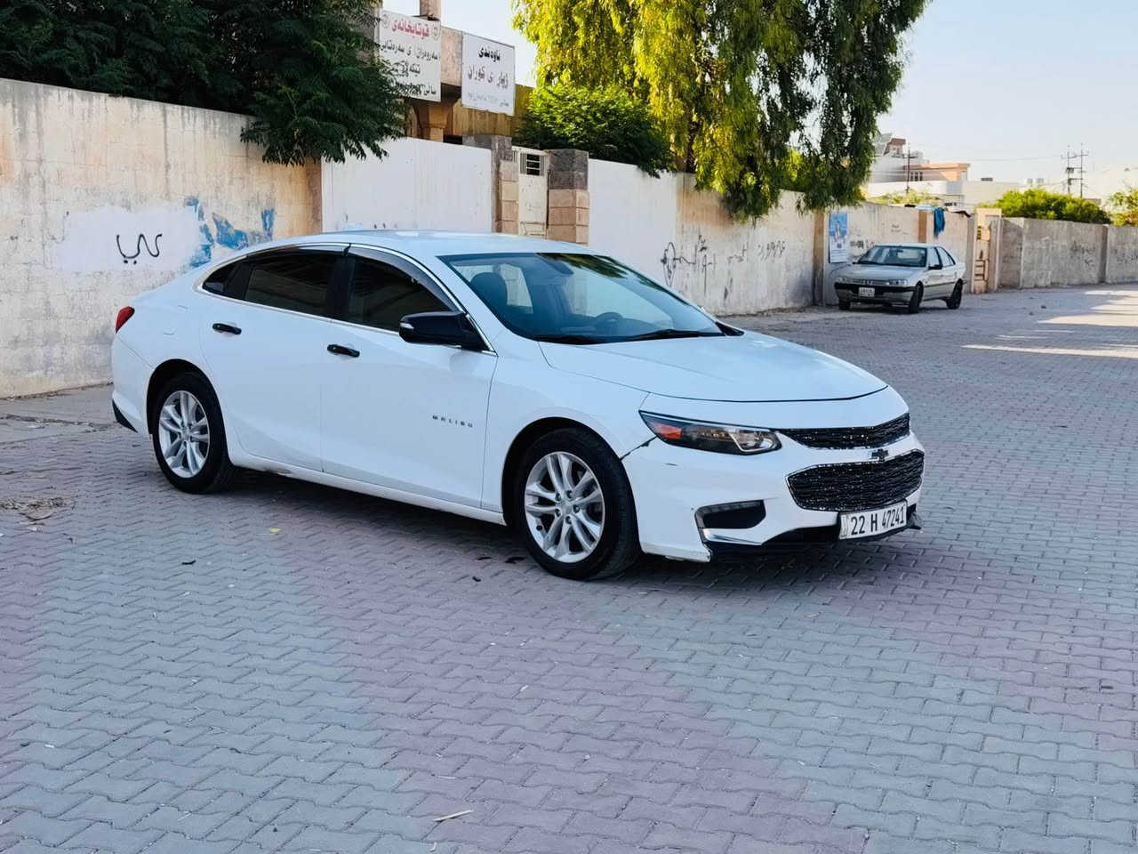 ماليبو 2017 رقم اربيل دولي محرك 1500 توربو 
سياره كير محرك تبريد شرط جاهزه من كلشي 
مواصفات LT معروفه 
بيها جاملغ خلفي صبغ وكم حالوب بيها 
مكان السياره كركوك سعر 83 بي مجال بسيط 
*********** كركوك, العراق
