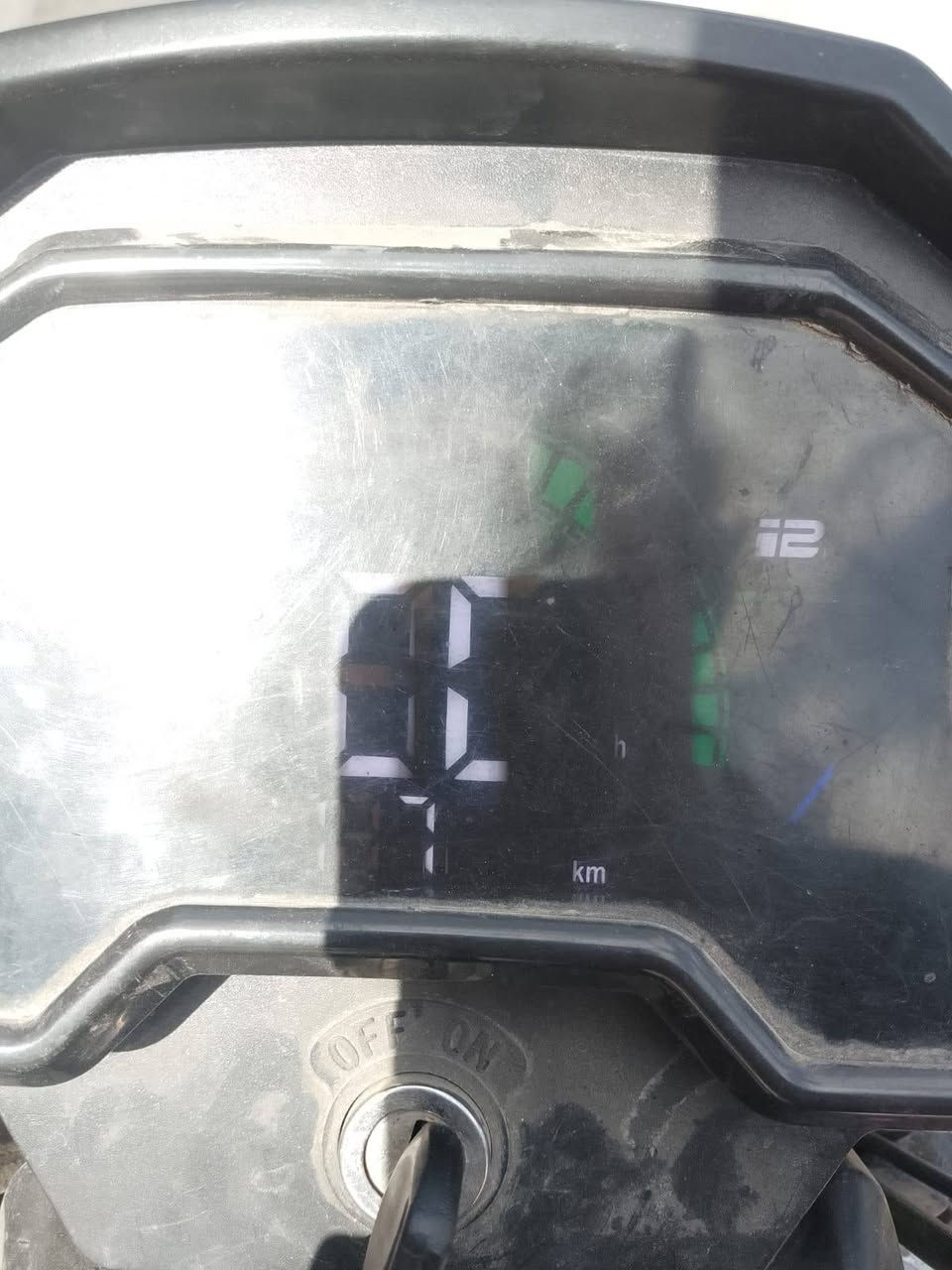 بارت شحن كامل سعر 350 خمسه باتري شرط الفحص كلو شغال اربع سرع الرقم ***********
