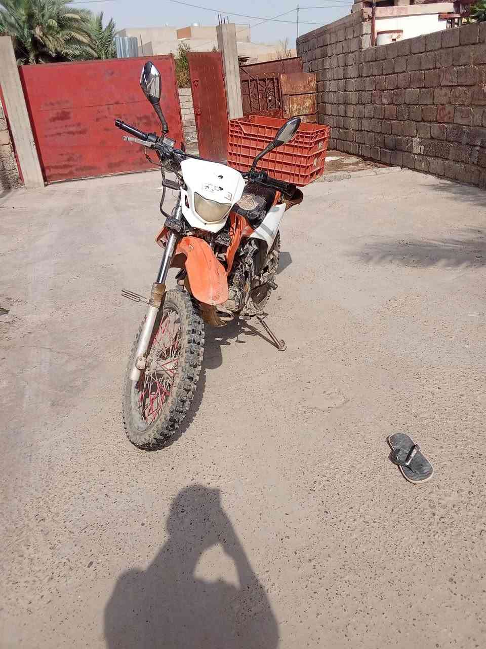 قفاز • كويار • ٢٠٠