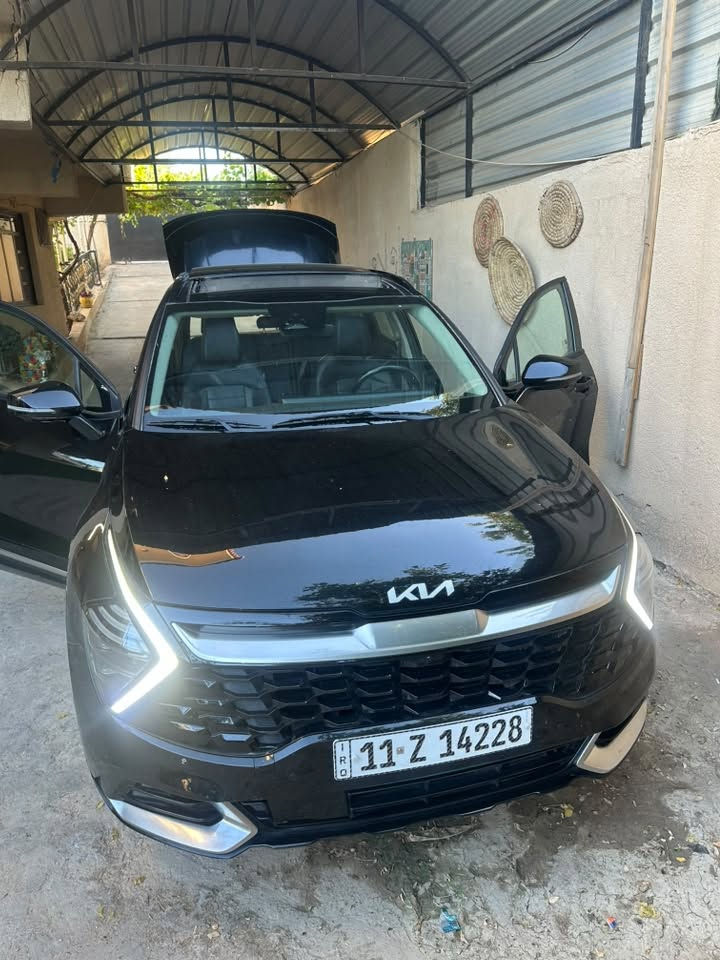 السلام عليكم 

 كيا سبورتج ( برستيج ) 2023 KIA SPORTAGE, SX  PRESTIGE
اعلا فئة فول مواصفات
وارد امريكي هايبرد
المسافه المقطوعه : 46 ألف ميل
حجم المحرك : 1600 هايبرد
ضرر السياره : موجود بلصوره خفيف 
#المواصفات
بانوراما
بصمه
تدفئه تبريد كشنات
كرسي السايق كهرباء 
حساسات خلفية
لايت زينون + LED
كشافات
بك لايت LED 
ابواب بصمه 
تدفئه كشنات
تشغيل عن بعد 
دشبول شاشة متصل
كامرات 360.
كشنات جلد اسود
مثبت السرعة Cruise
المودات والأوامر الصوتية   
شفتات استيرن
نظام ترحيب  
قطعتين تبريد
هاند بريك بصمة 
نظام مانع الانزلاقً
نظام نزول المنحدرات
اشاير بالمري

السعر 190$

تفاصيل اكثر هذا رقمي  

‭***********
***********
مكاني بغداد - البنوك‏
