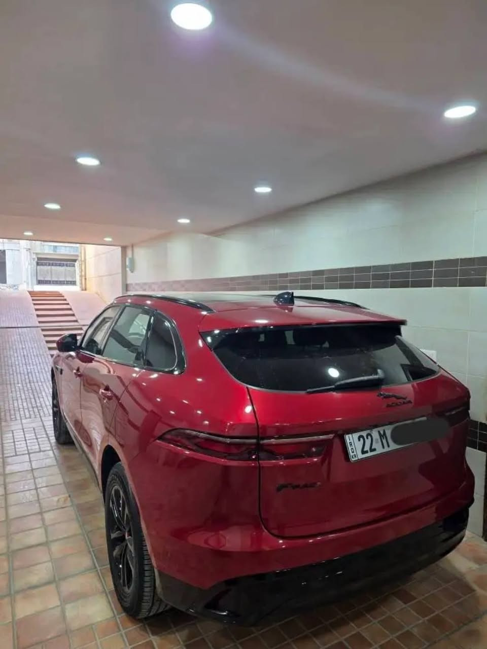 جاكوار اف بيس شكل فيس ليفت (jaguar f-pace P 250 AWD)
موديل:2021
لون:ماروني 
الممشى: 37الف
1. فتحة بانوراما
2. كشينات تبريد و تدفئة
3. مقاعد وستيرن تدفئة وكهرباء
4. خمس كاميرات 360 درجة
5. تحديد مسار وسرعة
6. حساسات 360 فل
7. رادار أمامي و خلفي
8. سيستم آيفون وأندرويد (كار بلاي)
9. نظام المفتاح الذكي ودخول تلقائي
10. نظام تبريد وتدفئة تلقائي
11. بلاجكتور
12. لايتات زينون
13. مقاعد قيادة متعددة
14. نظام إطفاء ذكي
15. مرايا كهرباء وشفط و نقاط عمياء
16. مقاعد خزن مموري
17. شاحن موبايل وايرليس
سيارة وارد أمريكي اثنين سويج بدون دواخل جميع ايرباكات سليمة حادثة بابين صبغ مع قطعة كلير من امريكا صور حادث موجودة في بوست
سعر:26.500$
مكان سيارة أربيل
*********** أربيل, العراق
