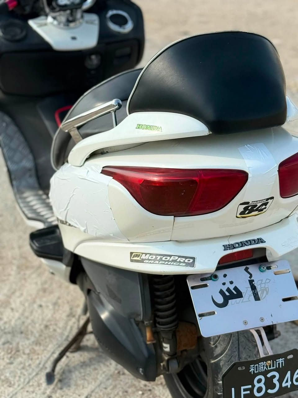 فورزه 8/0 البيع كفاله عامه كير 3 تحويلات 6 نمر سرعه رزانه تخبل ماشيه 43 كفرات نضيفات كلش ستم صوت سماعاة بلاديه تخم تاير جديد 
مكان واسط الكوت 
سعر مليون و100 وبيه مجال 
*********** 
***********
