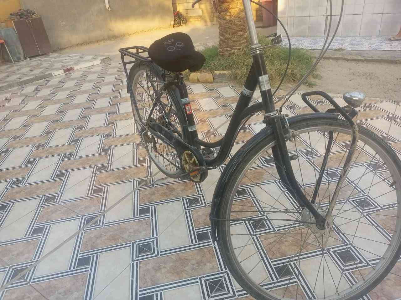 بيسكل للبيع نضيف وجديد الناصريه
***********
