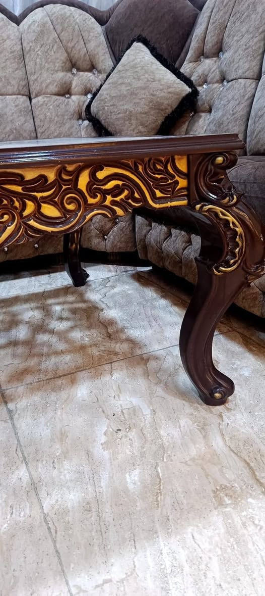 ميز واربع طبلات حجم كبير رأسي مو من هذا ابو 60 الف الخفيف فد شي وبالواقع احلئ مكاني حي الوحدة ***********
