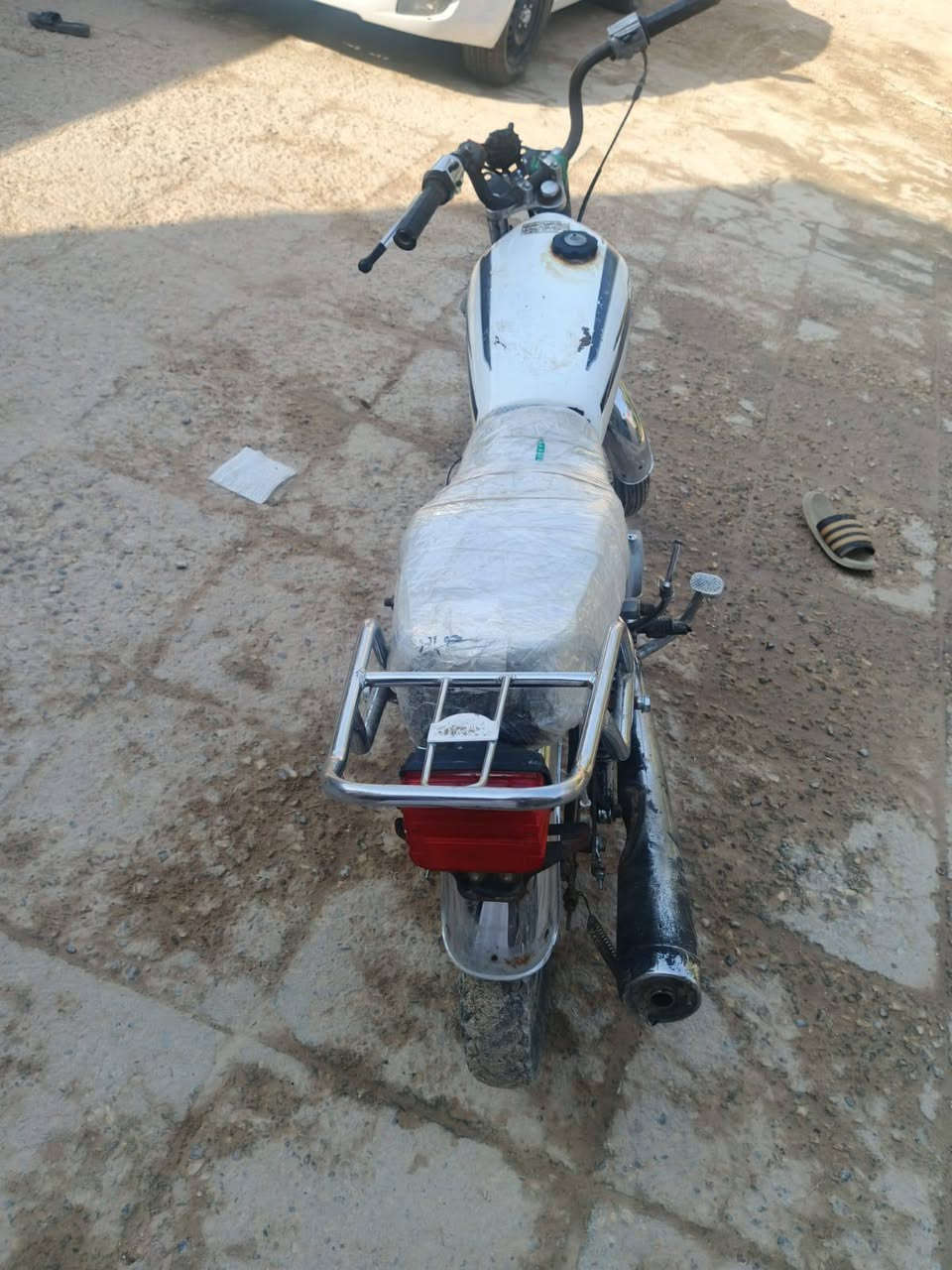 السلام عليكم دراجه اربعه كير كامله البيع سعر خاص  ***********
