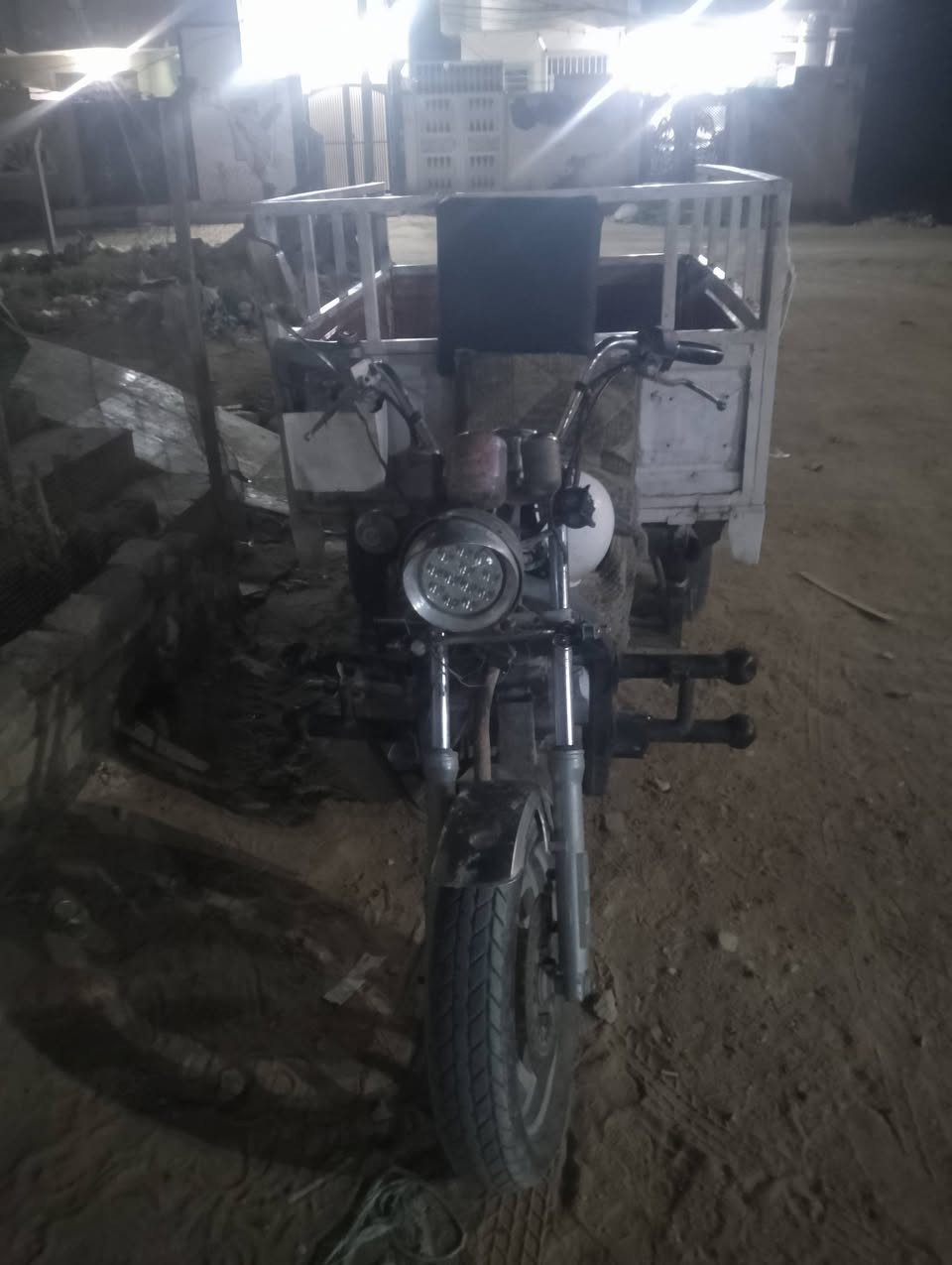 ستوت للبيع نجف رقم اسود وسنويه ماندل راعيه سعره 600- وبيه مجال ***********
