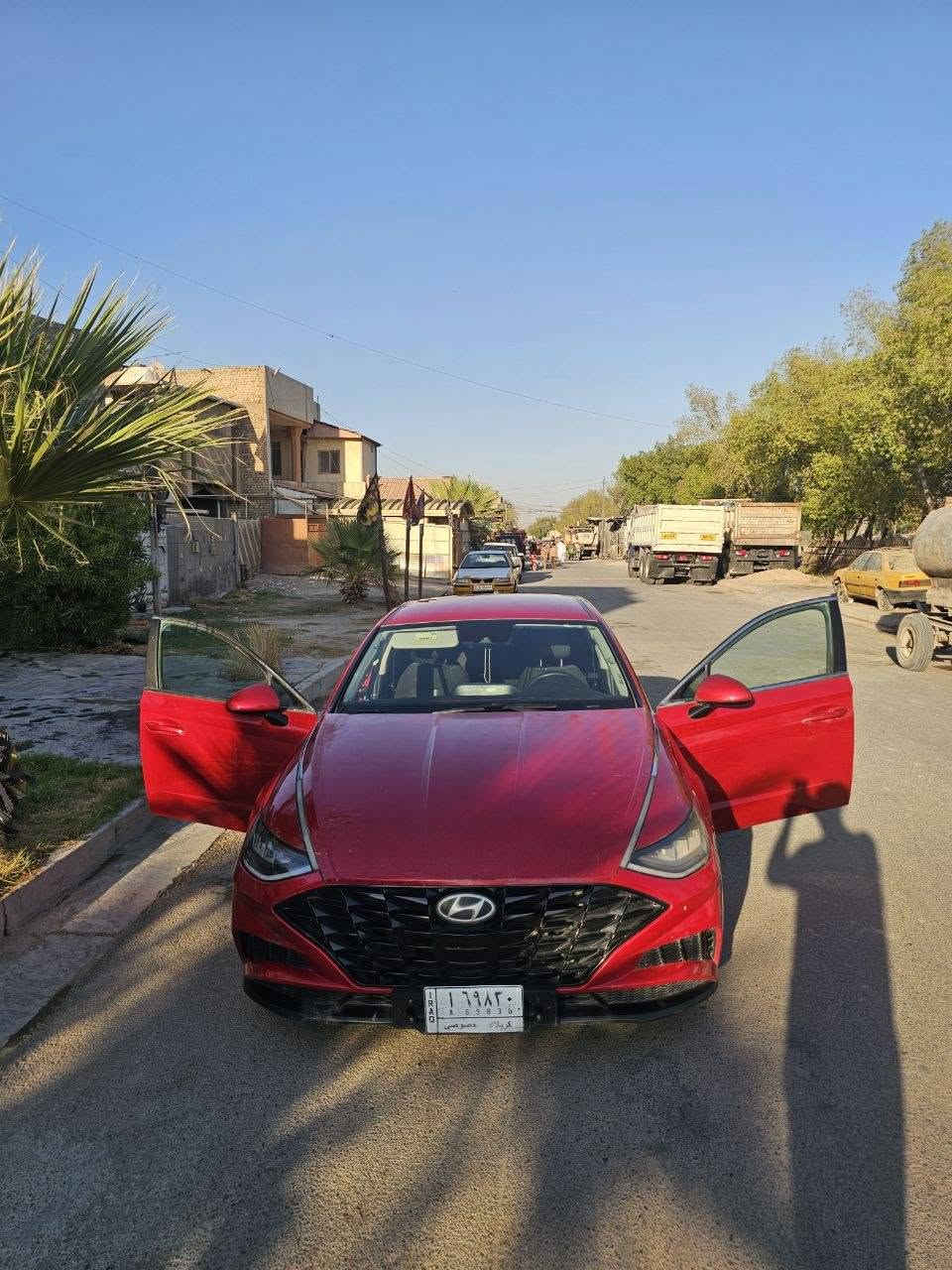 السلام عليكم 
مراوس بسيارة عاليه 
وانطي فرق قطعت ارض 
200 متر بغداد بوب الشام 
بصف طابو الكاوريه 

سوناتا 2021
***********
