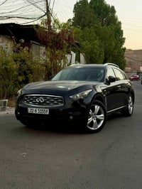 للبيع انفنتي موديل 2011 FX35 خليجي مكينة 6 سلندر 3500 ماشيه 203 الف كي...