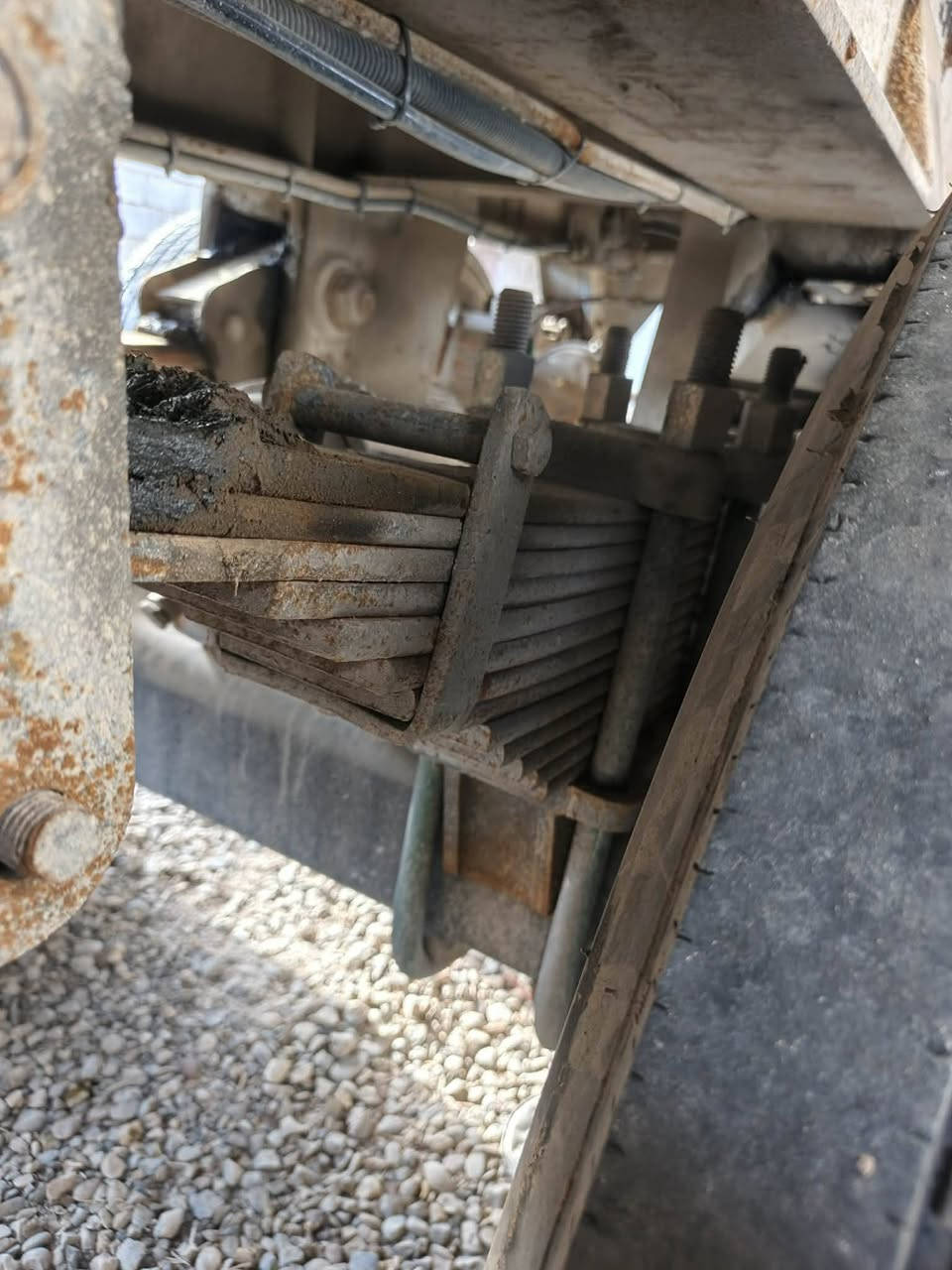 السلام وعليكم عربانه كرونه للبيع طوله 13/30 ارتفاع صفاح 190 دناكير 3  صيني جدد ابو الحاسبه تيرات بيه 4 زواج جدد وزوجين ربع عمر  عربانه جاهزه للشغل هوه كهرباء كله شغال سعره 90 وبيه مجال 
 مكانه خان بني سعد 
لاستفسار ***********
