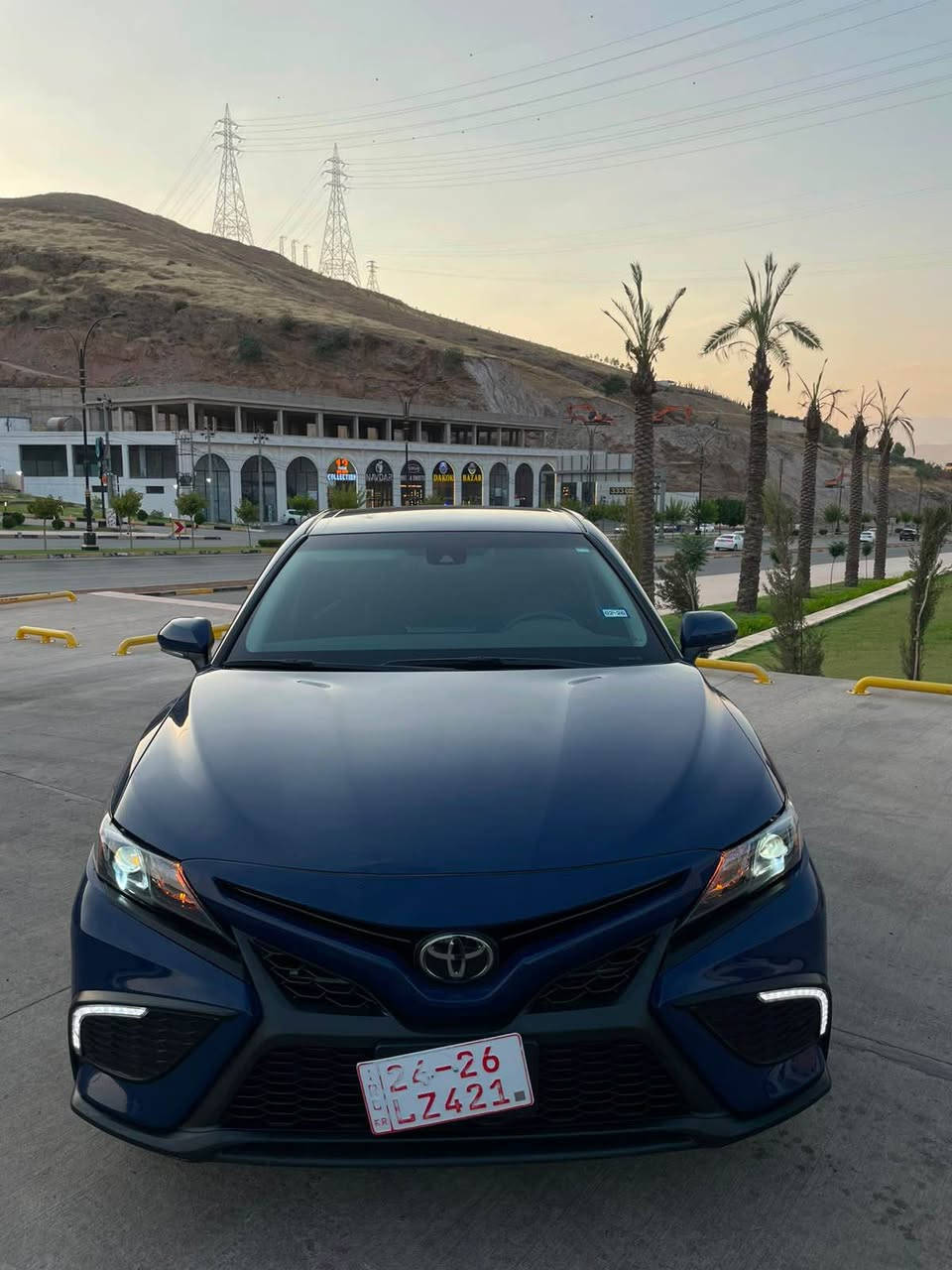 TOYOTA CAMRY, SE NIGHT SHADE 2024 بلاك يديشن سينگ و پشت كةپس    فول فول بةبي سلايت 26مايل روشتوه  جملاق و دةرگا سبوغ يةك بست دةرگاي پشتةوة كارت ئيرباگ بةس دكمة زسعري١٧٥مجال…..رقم zin(***********)واتساكورك(***********) كركوك, العراق
