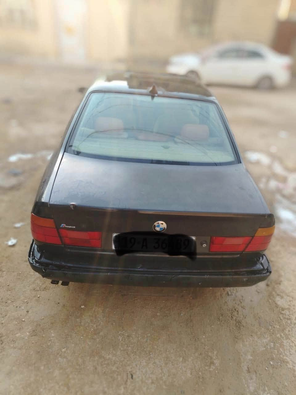 سلام عليكم بي ام ٥٢٥ مكينه ٦ سلندر مفتوح كير حداديه تخم تاير تبريد فتحه ويل رياضي سياره متعوب عليه رقم نكليزي سنويه هزه جديده سياره جاهزه لأخير سعر ٤٦ وبيه مجال مكاني نجف ‭***********‬ رقم صاحب سياره
