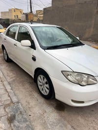 بي وايدي F3 • ٢٠١٢ • بلكوت