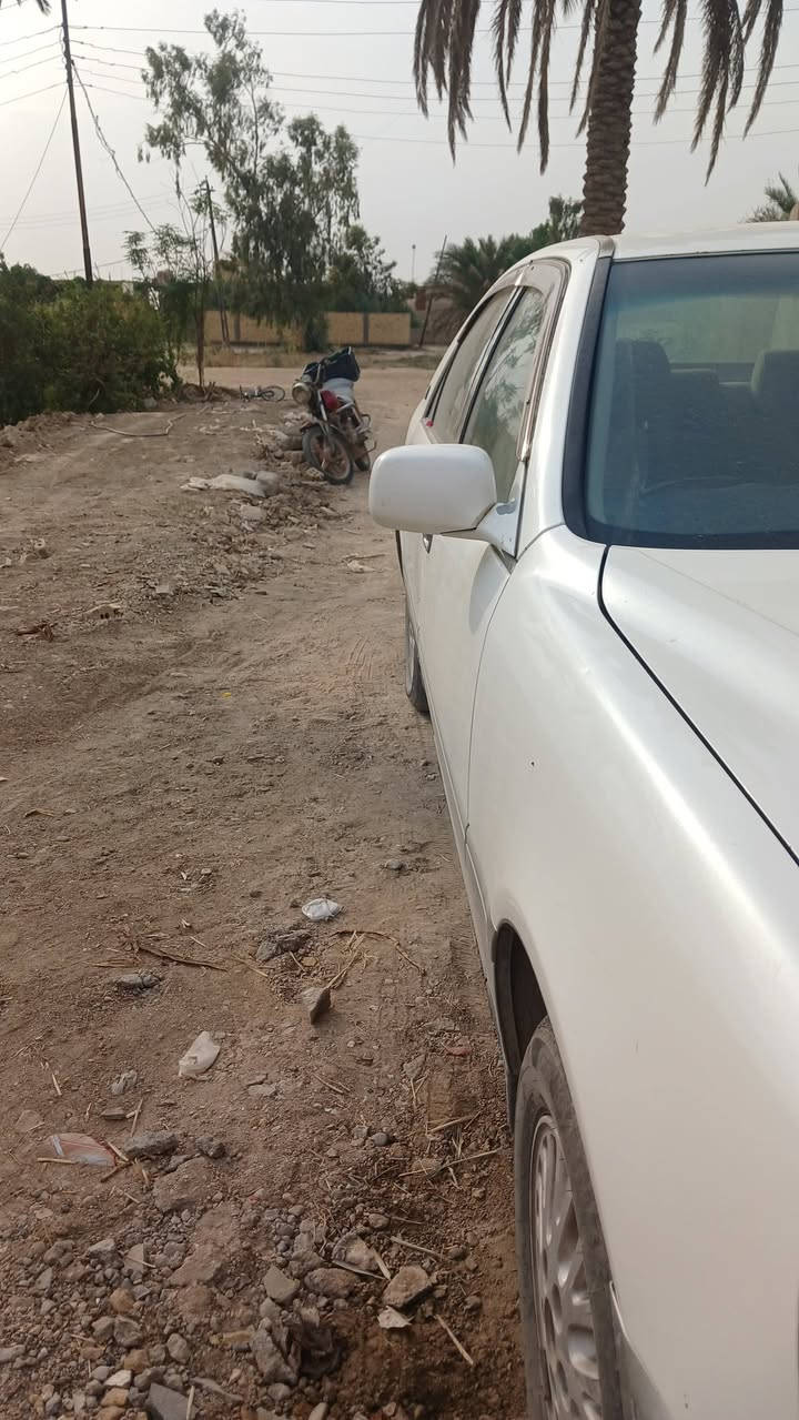 محرك مبدل • صبغ وضربه • تحكم ستيرن