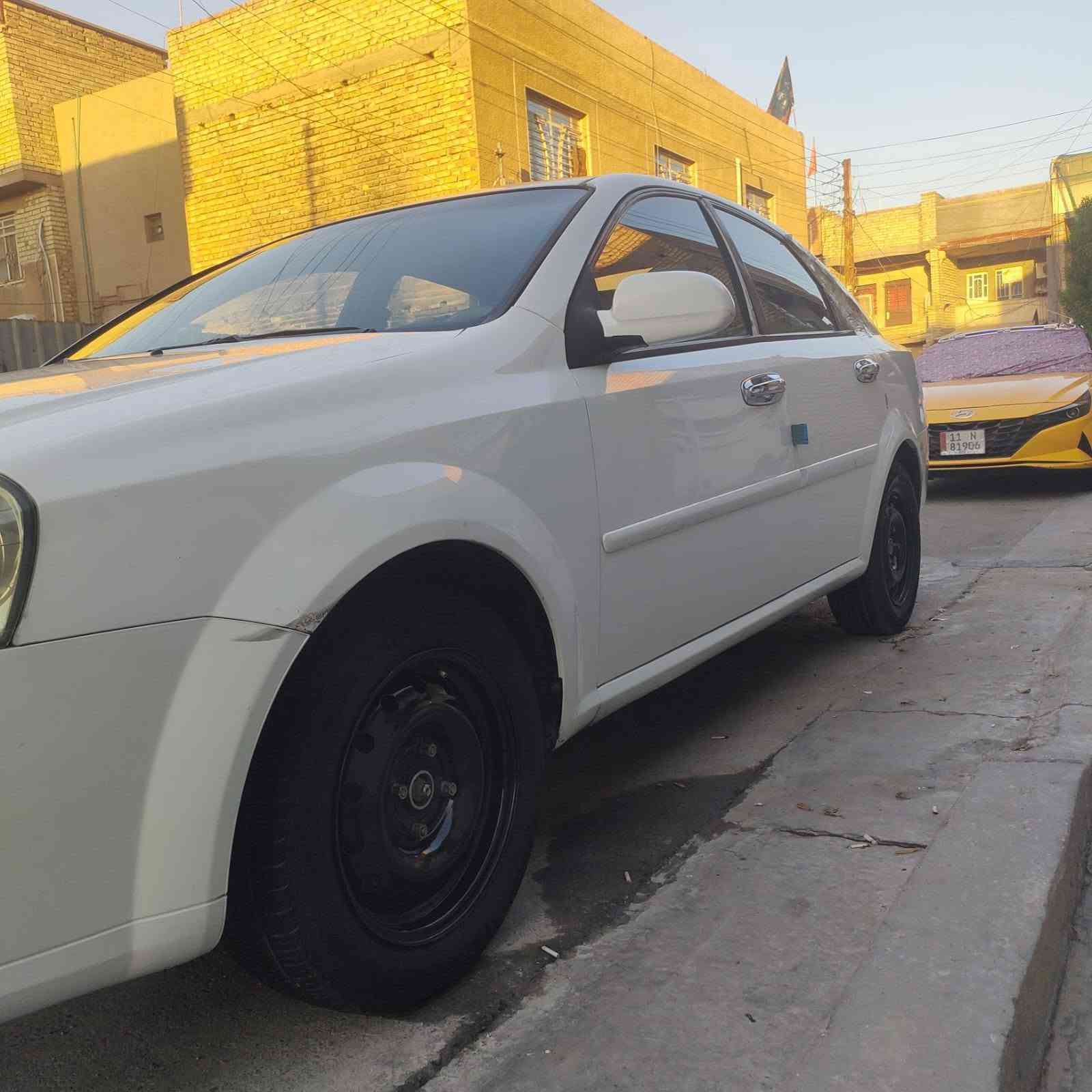 سلام عليكم 
اوبترا موديل ٢٠١٢ السيارة جاهزة ماكو اي نقص بيها صبغ بالبنيد باتري جديد منظومه تبريد جديدة صدر امامي خلفي جديد  منظومه البانزين جديد كير مكينه جدد رقم سليمانيه جديد السعر ٧٥ وبي مجال  مكاني بغداد الشعب *********** الفارس, صلاح الدين
