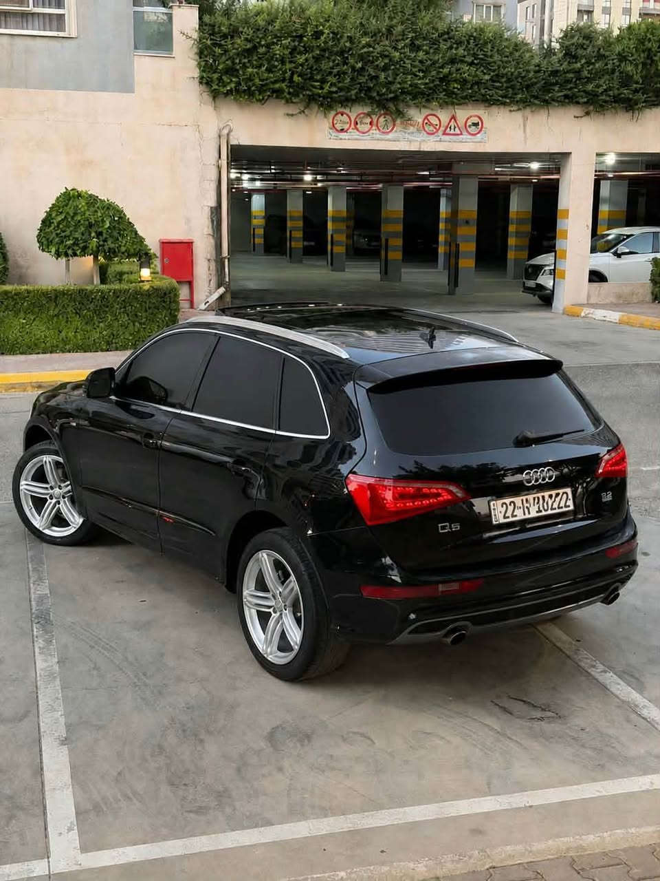 Audi Q5 S_line quattro v6 2010
***********
‎پانۆراما بەسمە برێک بەسمە تەبرید دووزۆن کوشن جلد کوشن هیتەر کوشن کارەبا سەلاجە جێپەرداخ ساردوو گەرم حاسە کامێرا تەحدید سورعەسنوق جەک سوکان ڤۆلیۆم تەلەفون راداری ئاوێنە دەبل ئەکسل ویل و تایەی لۆک 
‎گێڕو مەکینە بە شەرتی سەوت بوخار دوکەل کرانەوە 
‎پارچەیەک و پەلەیەکی هەهە بێناو بێ ئێرباگ بێ مەعجوون 
‎نرخی خوار بازار ٩٨ گەلەو معامەلەیەکی زۆر کەم
٠۷۷۱۲٦٦۲٠٠۱ السليمانية, العراق

